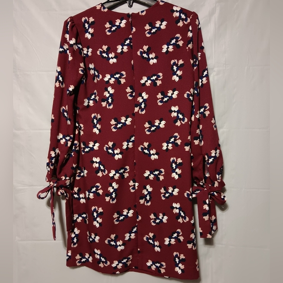 Banana Republic EUC Women's Burgundy Dress w/Floral Pattern, Sz 2, Tie on Sleeve - Picture 9 of 9